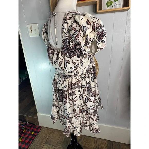 House of Harlow 1960 Floral Smocked Square Neck Ruffle Mini Dress Size S - Picture 4 of 8